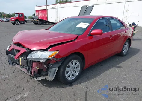 2007 Toyota Camry Xle V6 z USA, uszkodzony, nr VIN 4T1BK46K07U001960